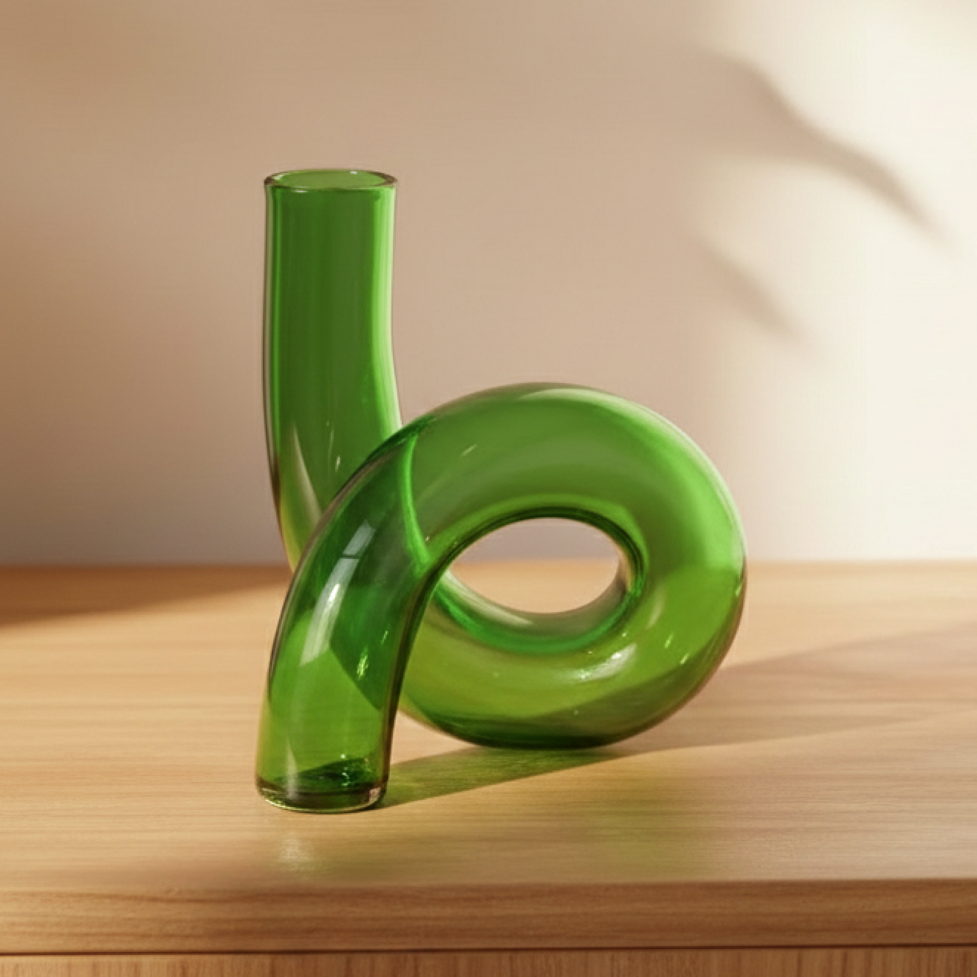 Ribbon Glass Vase